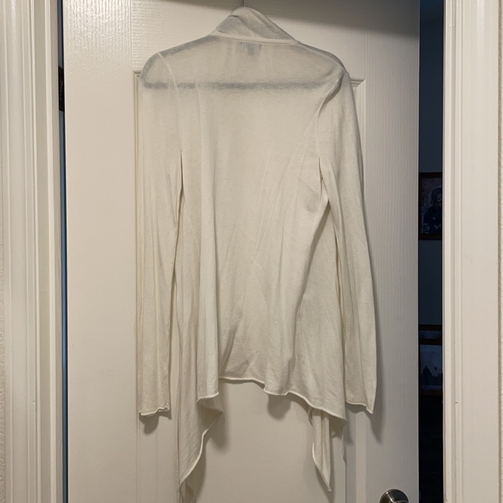 Cream colored Express sweater - Picture 4 of 4